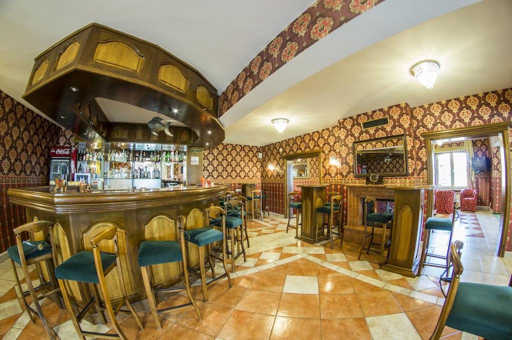 Hotel Mazurski Dworek Mikołajki Luaran gambar