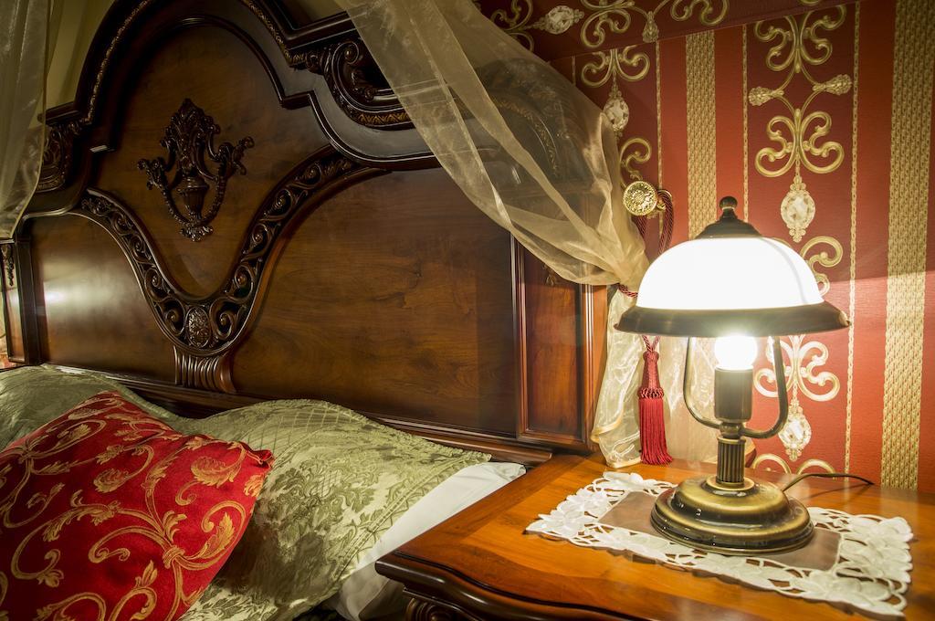 Hotel Mazurski Dworek Mikołajki Bilik gambar