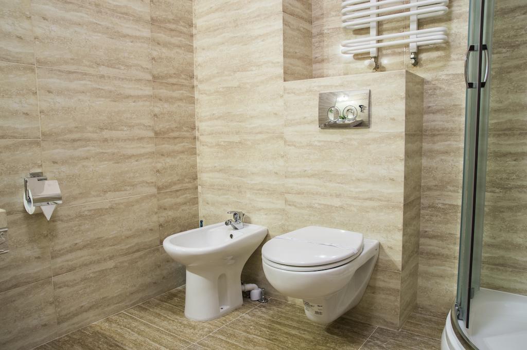 Hotel Mazurski Dworek Mikołajki Bilik gambar