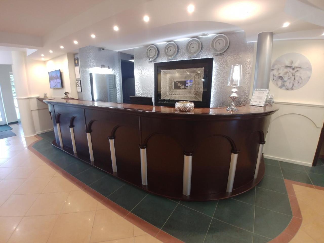 Hotel Mazurski Dworek Mikołajki Luaran gambar